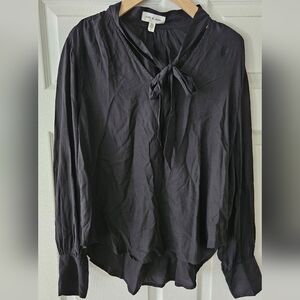 Cloth And Stone Tie Neck Blouse